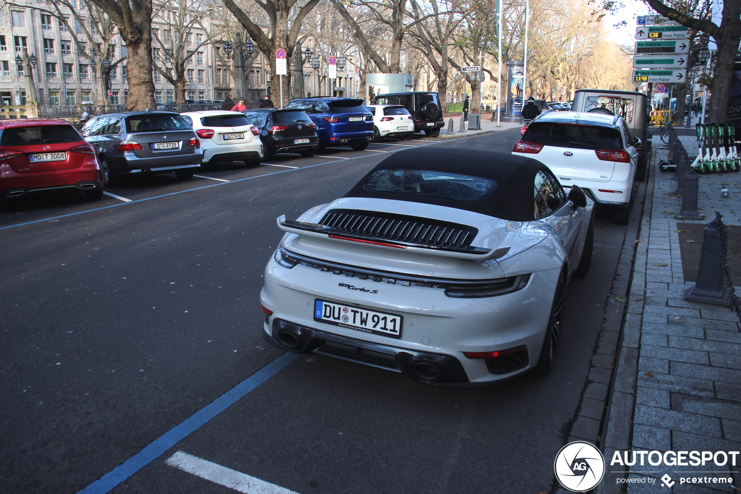 Porsche 992 Turbo S Cabriolet