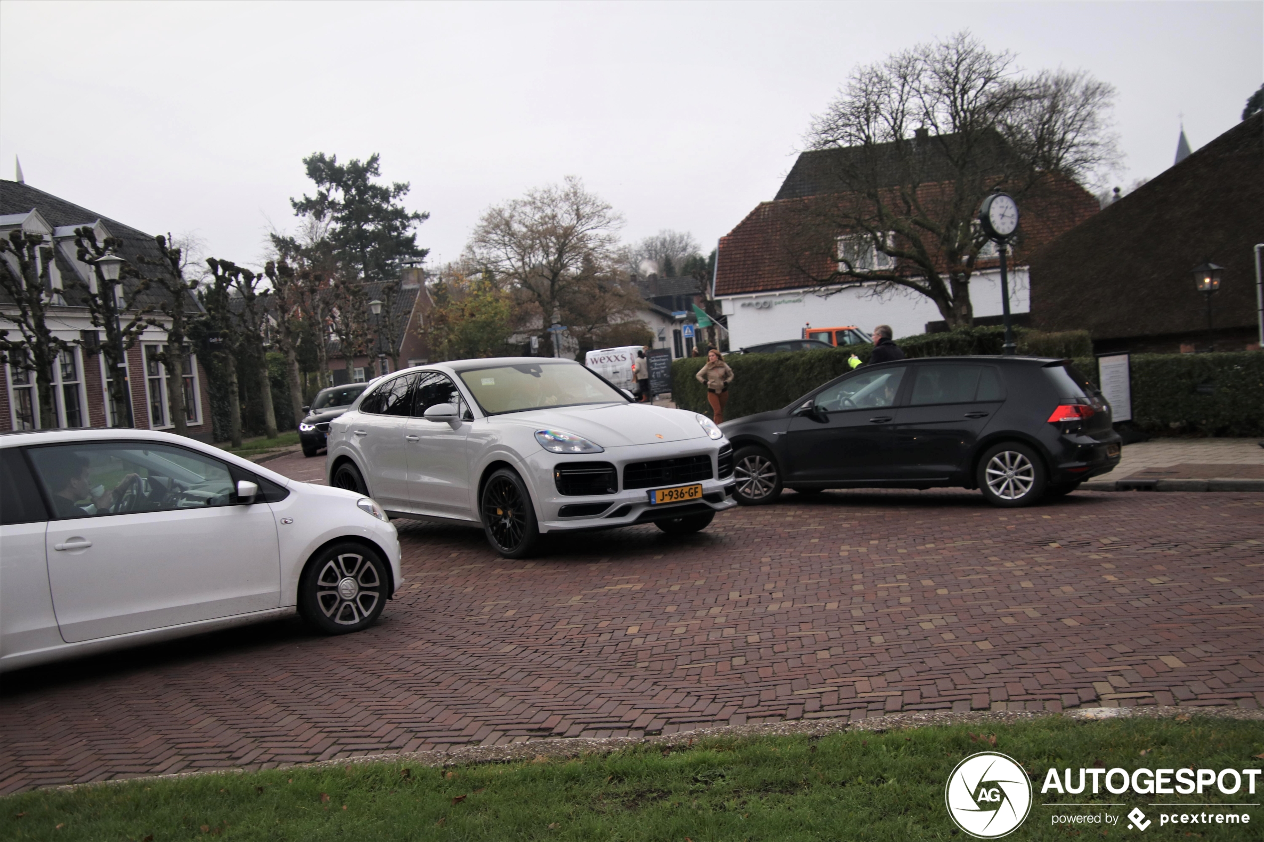 Porsche Cayenne Coupé Turbo S E-Hybrid