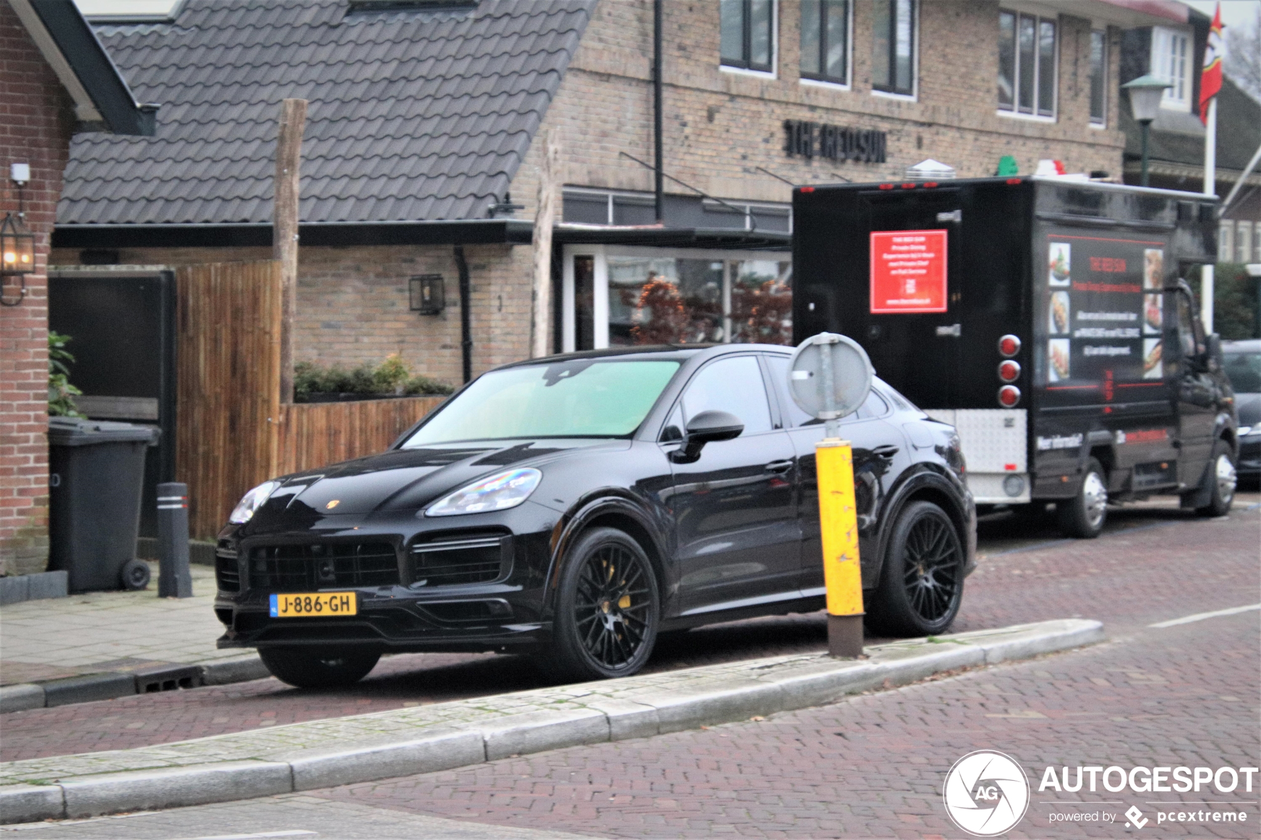 Porsche Cayenne Coupé Turbo S E-Hybrid