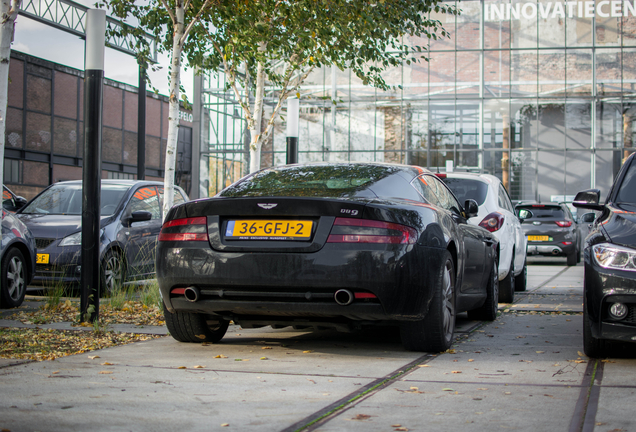 Aston Martin DB9