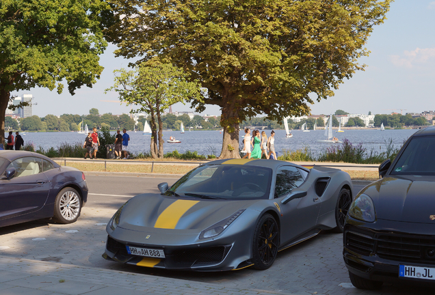 Ferrari 488 Pista