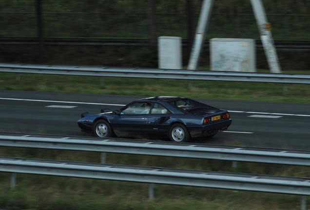 Ferrari Mondial 3.2