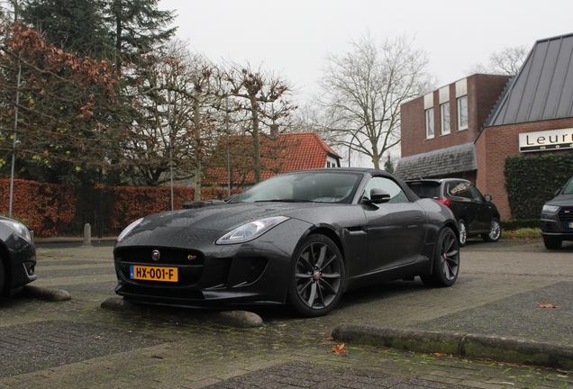 Jaguar F-TYPE S AWD Convertible