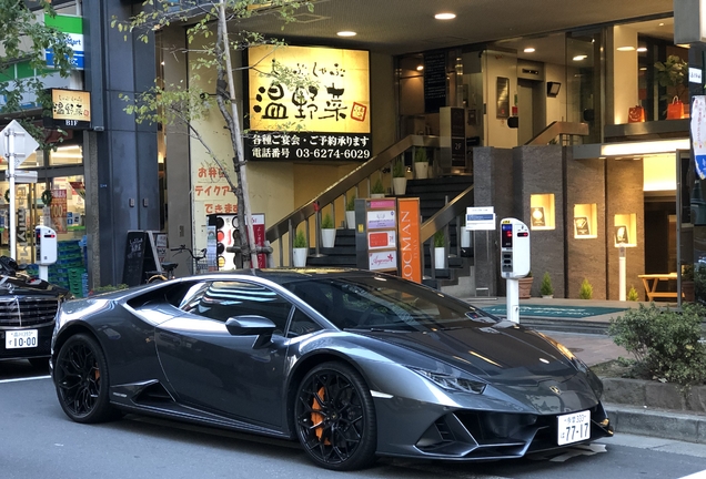 Lamborghini Huracán LP640-4 EVO