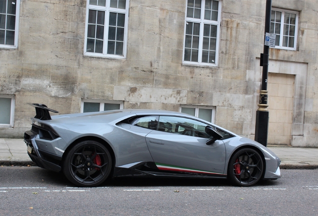 Lamborghini Huracán LP640-4 Performante