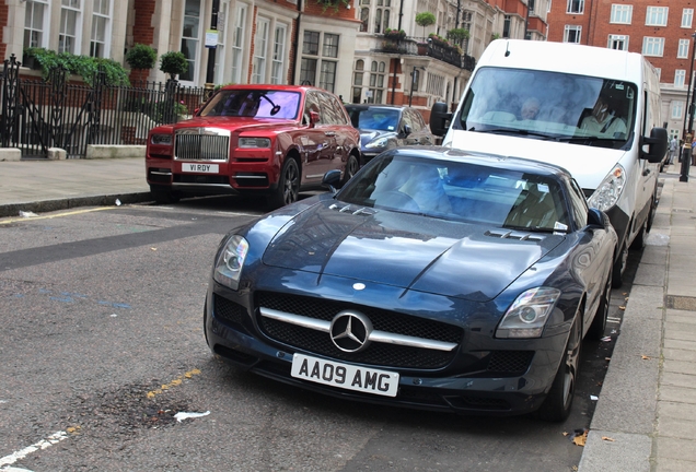 Mercedes-Benz SLS AMG