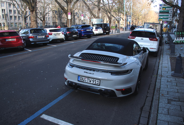 Porsche 992 Turbo S Cabriolet