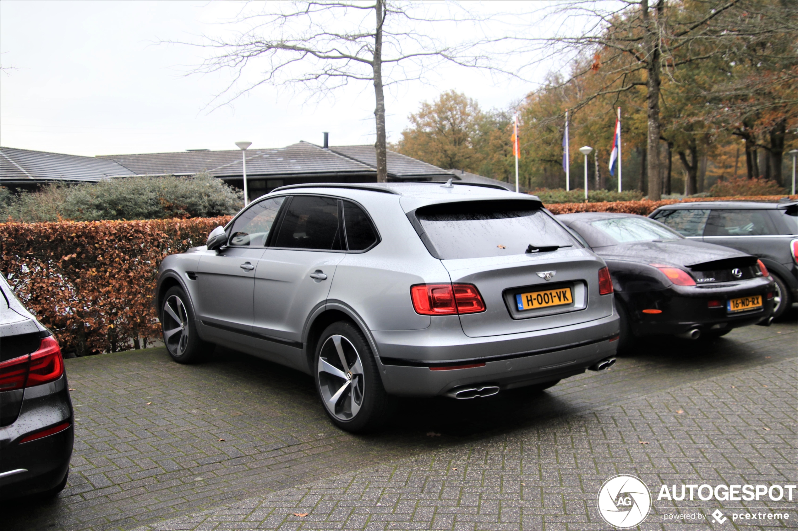 Bentley Bentayga V8