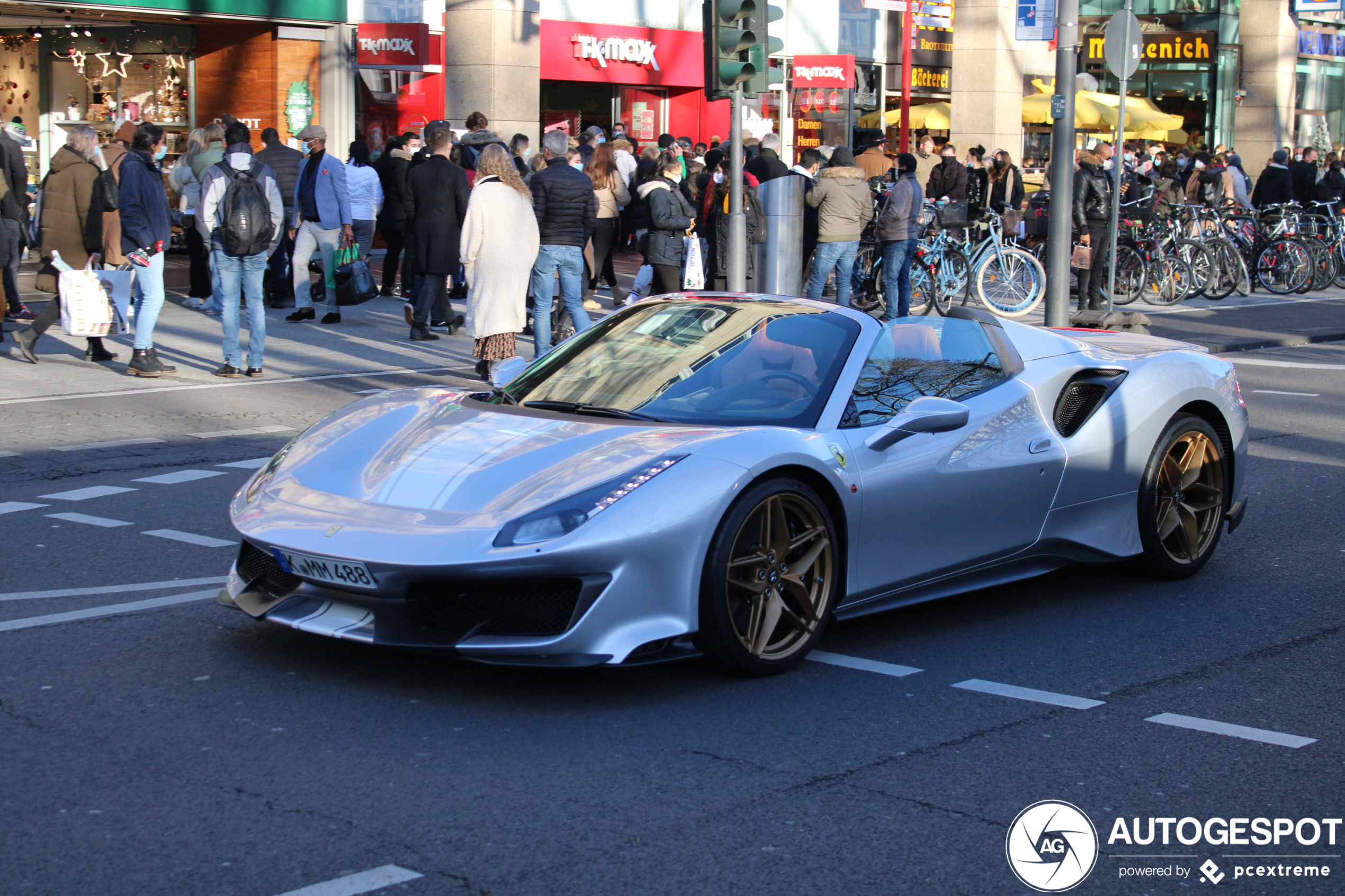 Ferrari 488 Pista Spider