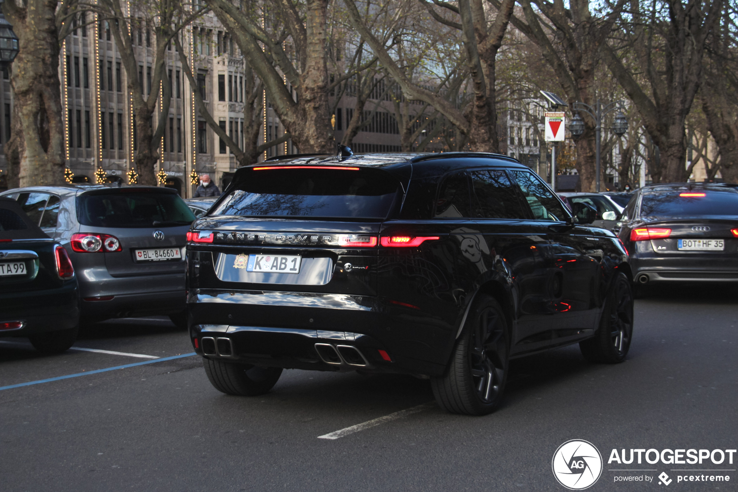 Land Rover Range Rover Velar SVAutobiography