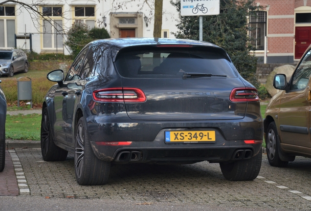 Porsche 95B Macan Turbo