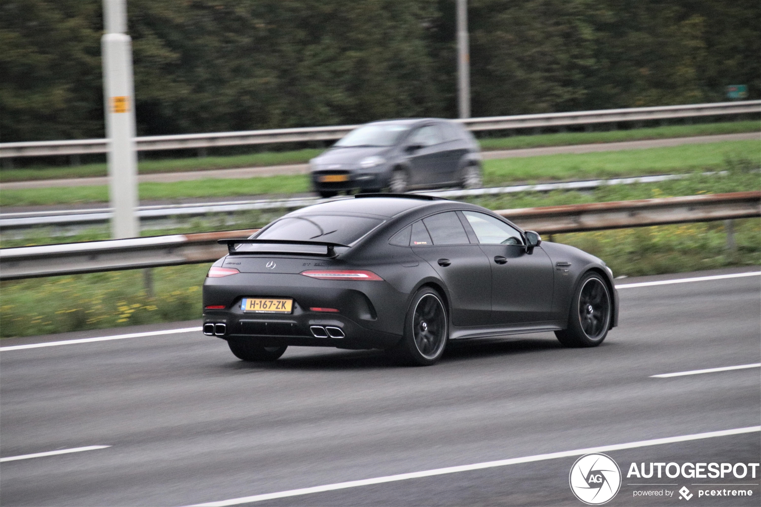 Mercedes-AMG GT 63 S X290