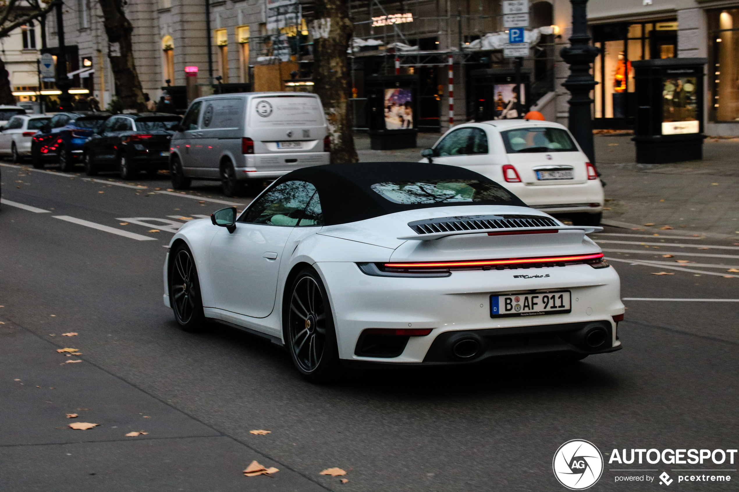 Porsche 992 Turbo S Cabriolet