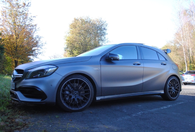 Mercedes-AMG A 45 W176 2015