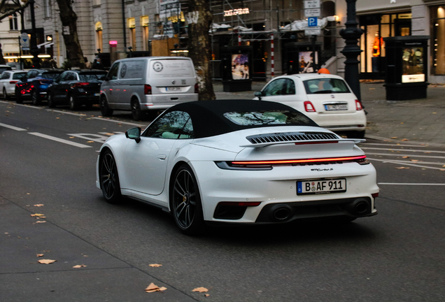 Porsche 992 Turbo S Cabriolet