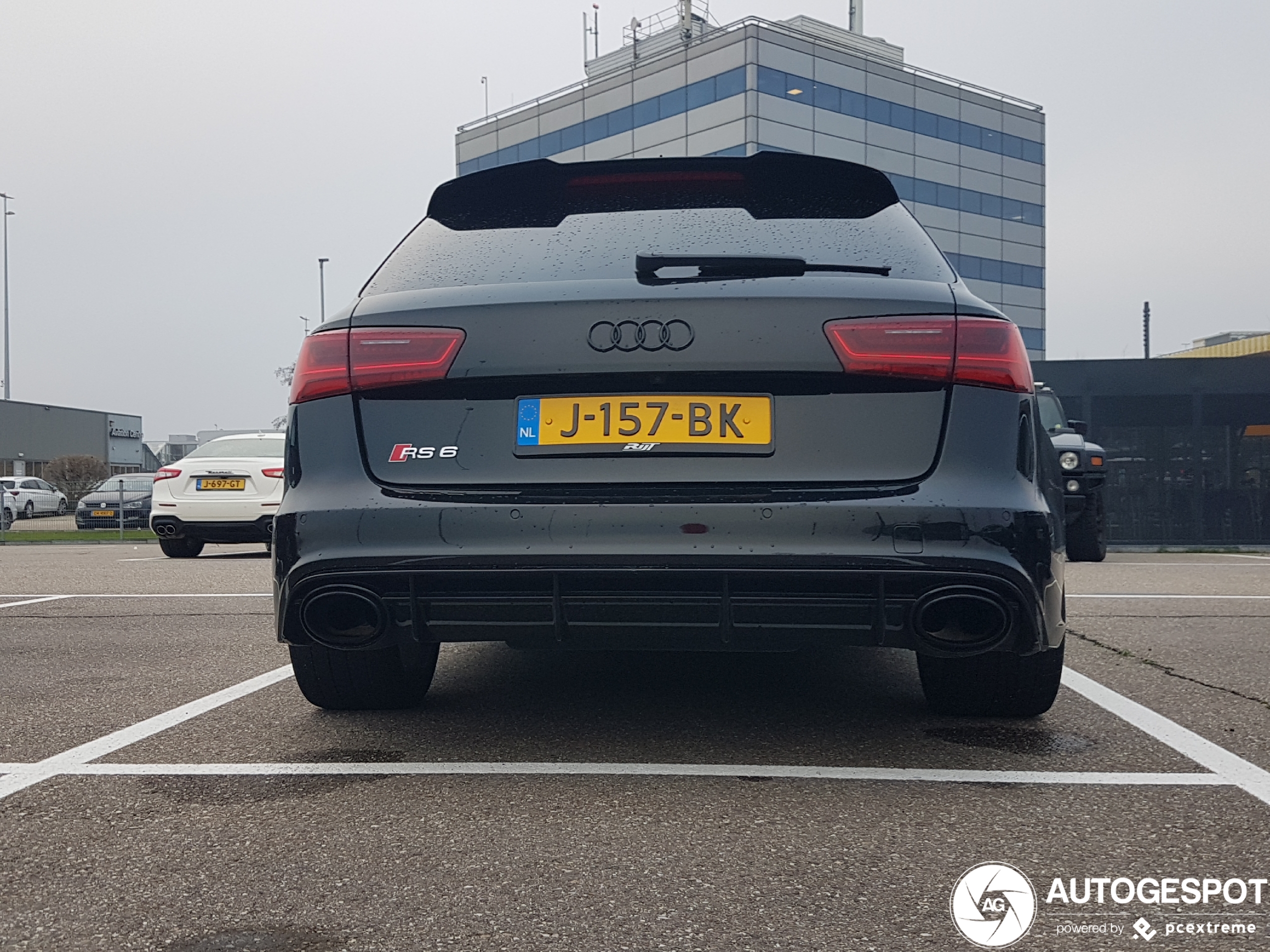 Audi RS6 Avant C7 2015