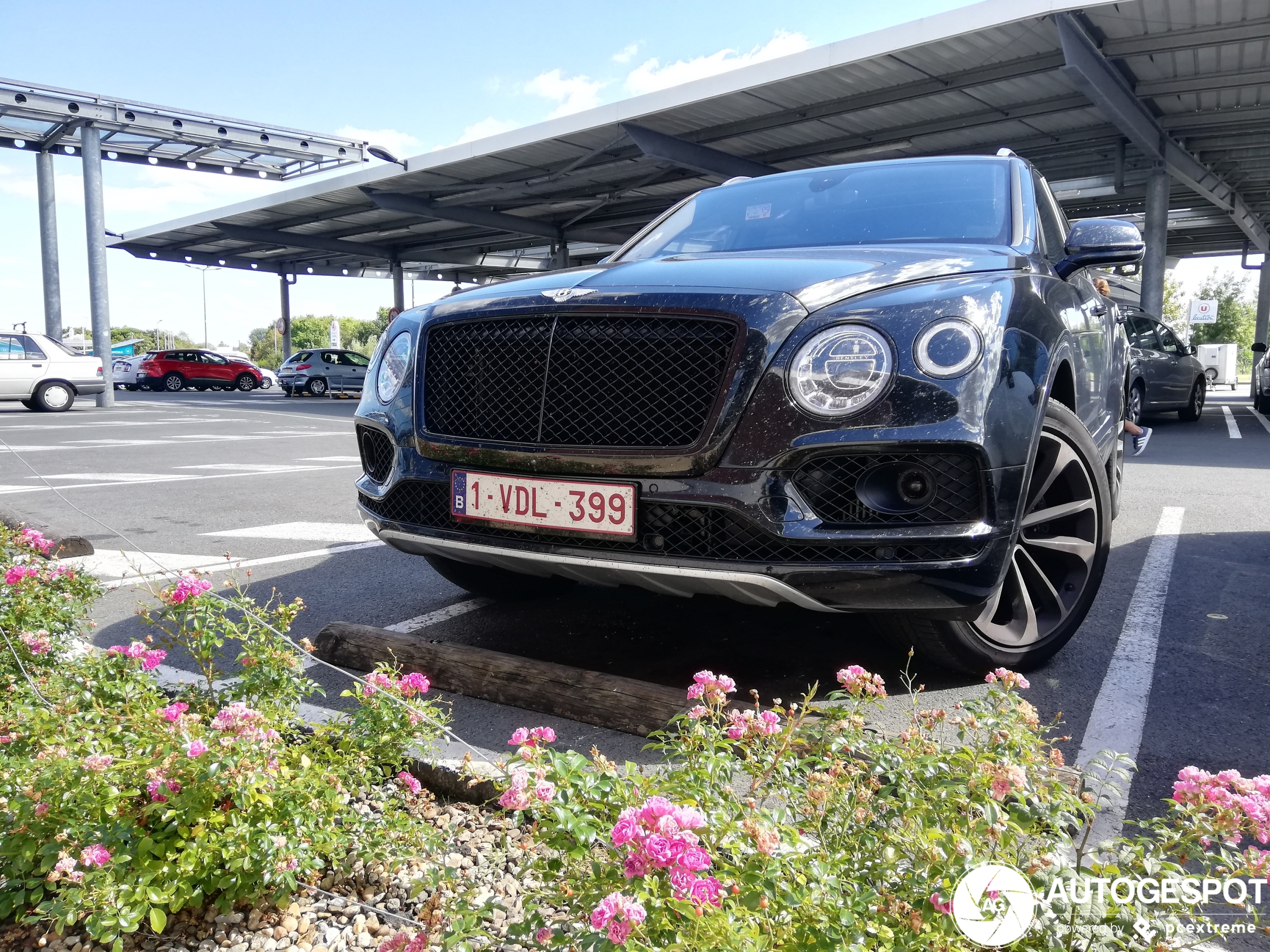 Bentley Bentayga V8