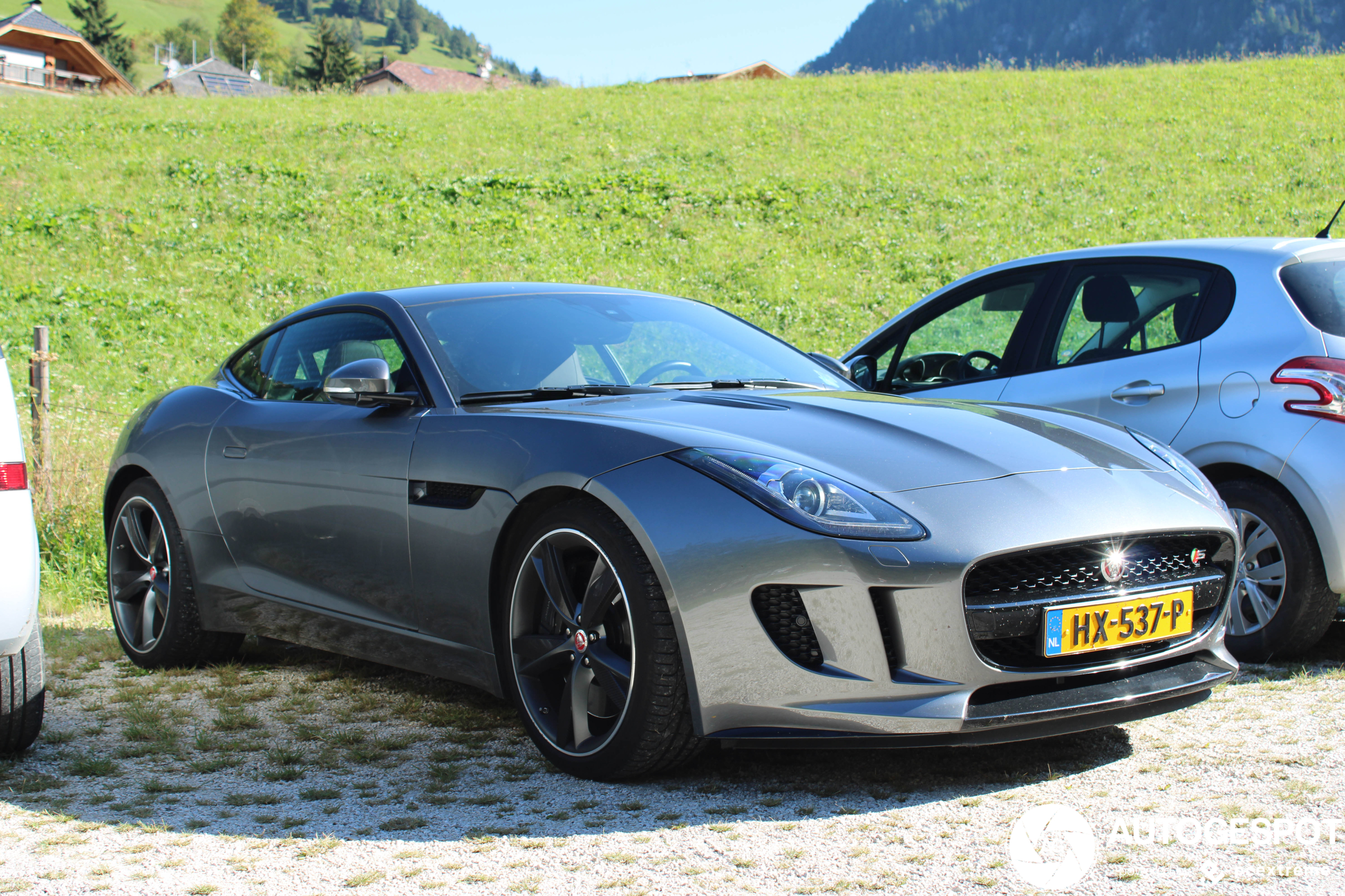 Jaguar F-TYPE S Coupé