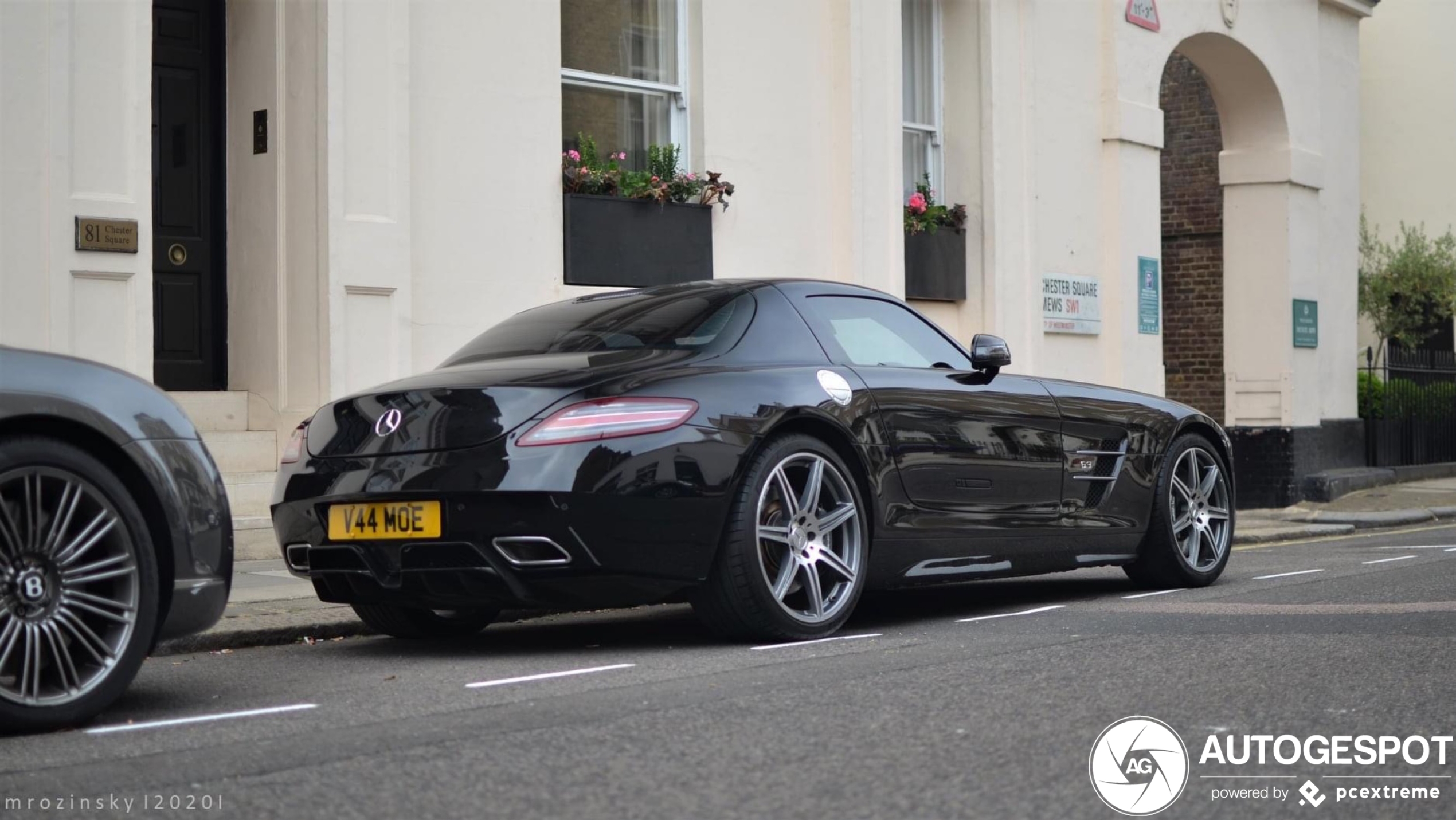 Mercedes-Benz SLS AMG