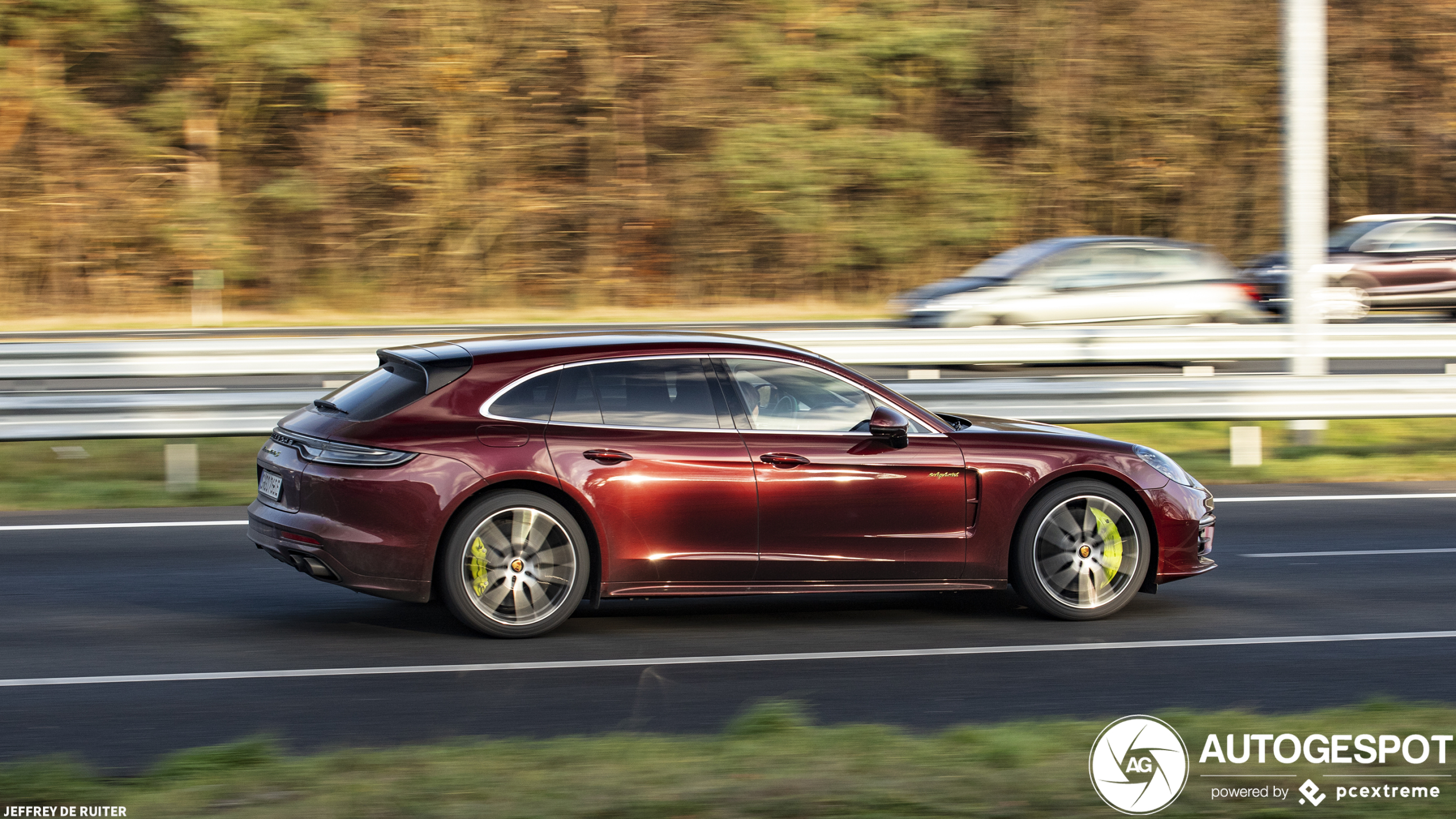 Porsche 971 Panamera Turbo S E-Hybrid Sport Turismo MkII