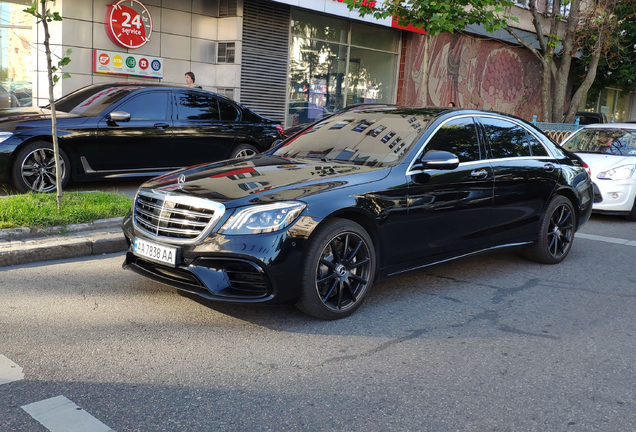 Mercedes-AMG S 63 V222 2017