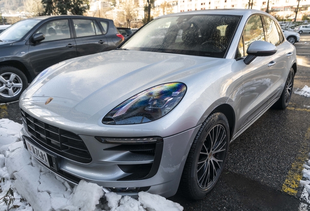 Porsche 95B Macan GTS