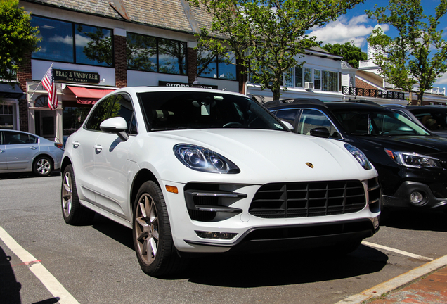 Porsche 95B Macan Turbo