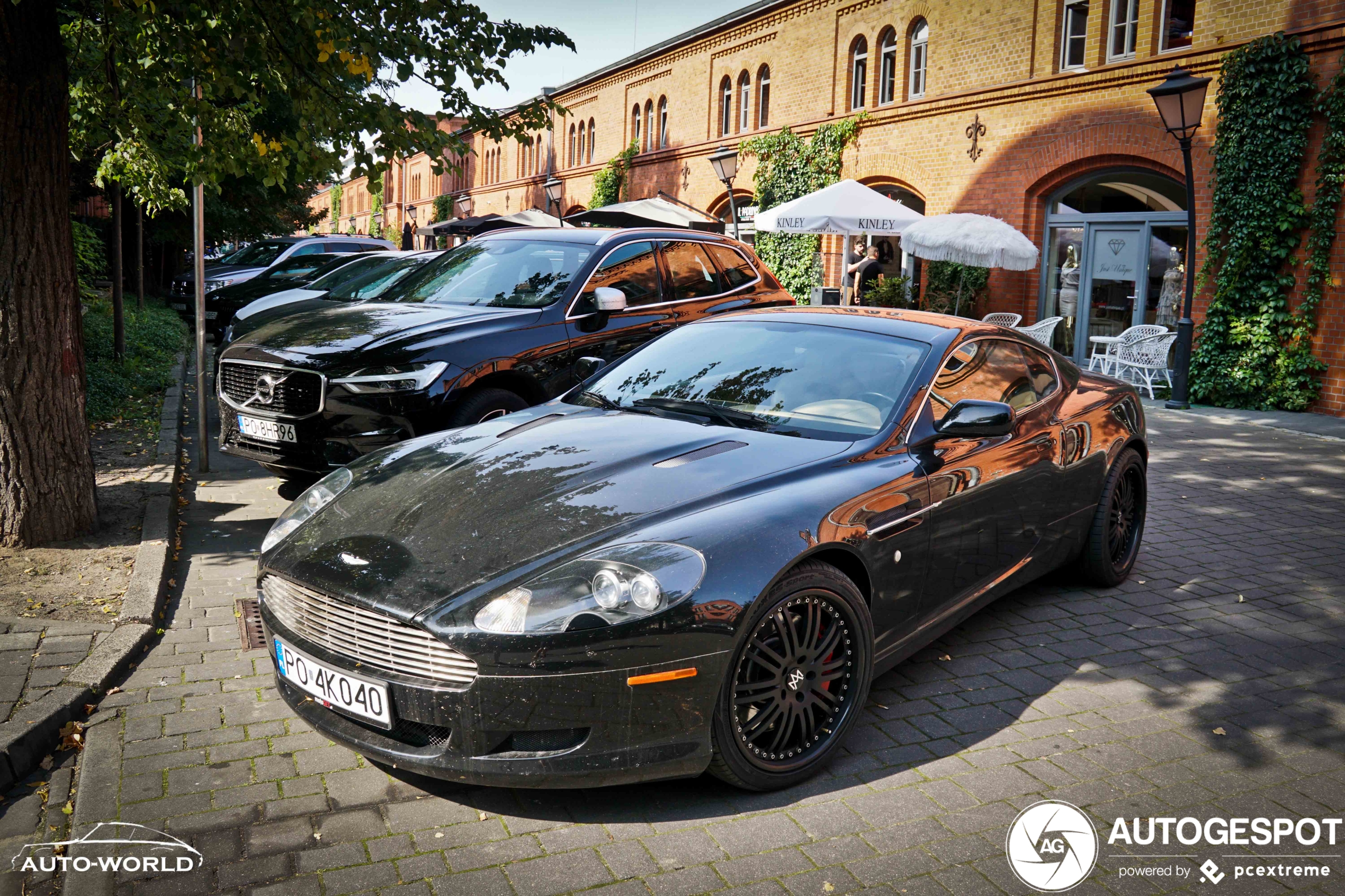 Aston Martin DB9