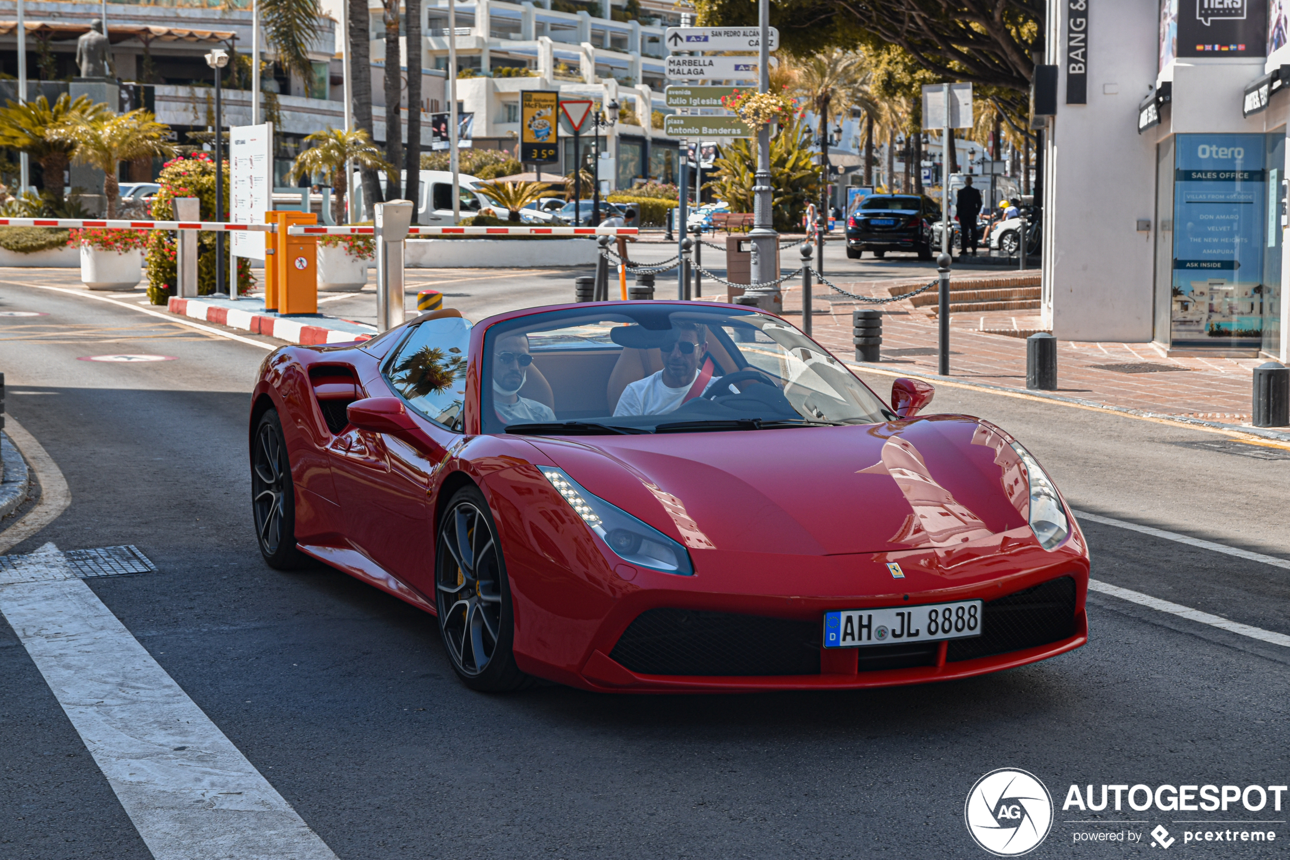 Ferrari 488 Spider