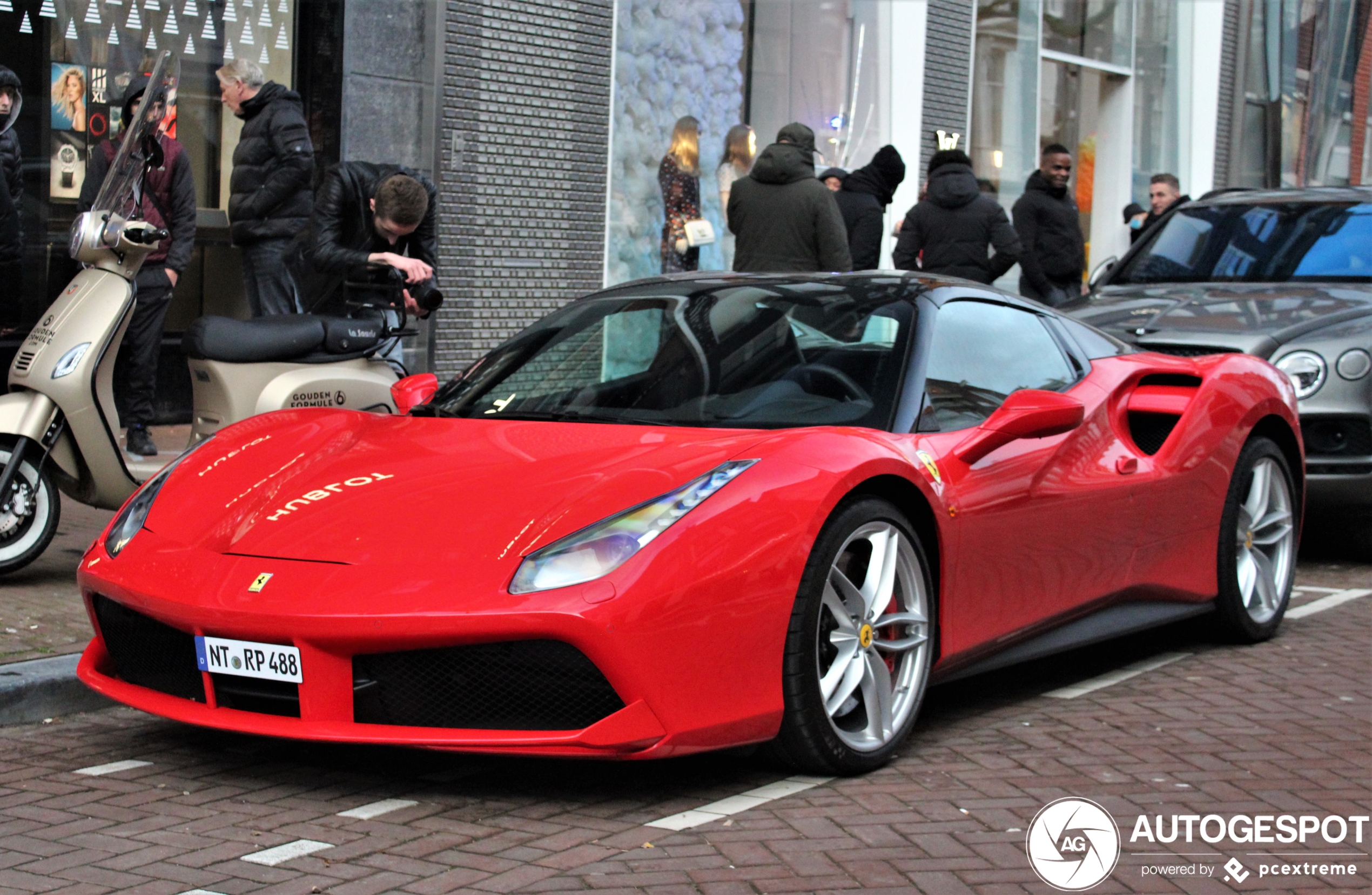 Ferrari 488 Spider