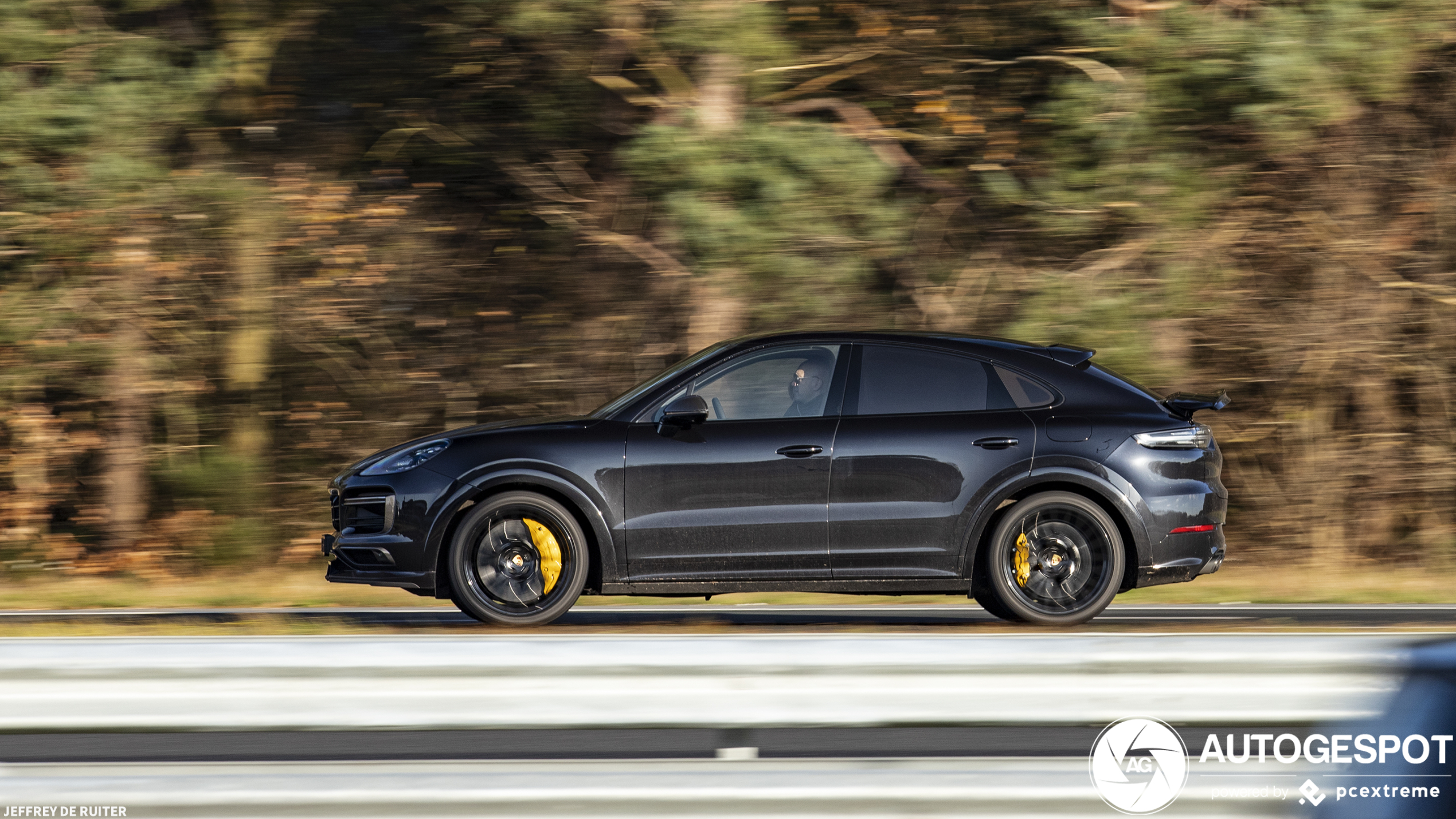 Porsche Cayenne Coupé Turbo S E-Hybrid