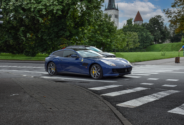 Ferrari GTC4Lusso T