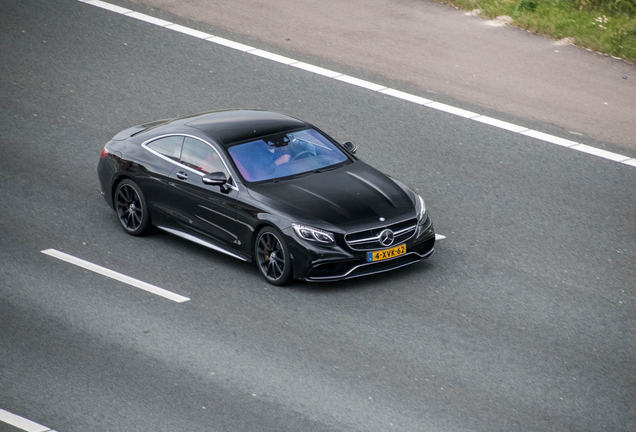 Mercedes-Benz S 63 AMG Coupé C217