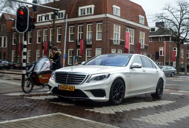 Mercedes-Benz S 63 AMG V222