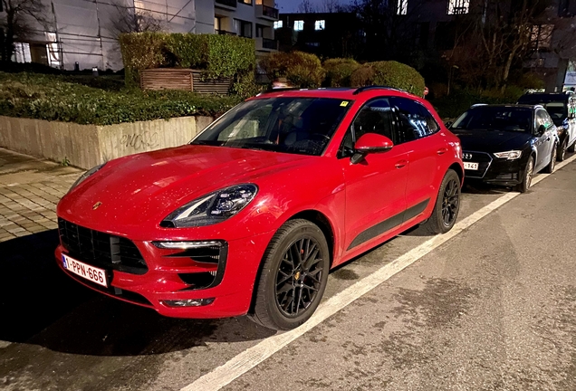 Porsche 95B Macan GTS