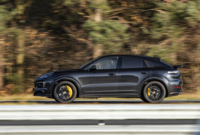 Porsche Cayenne Coupé Turbo S E-Hybrid