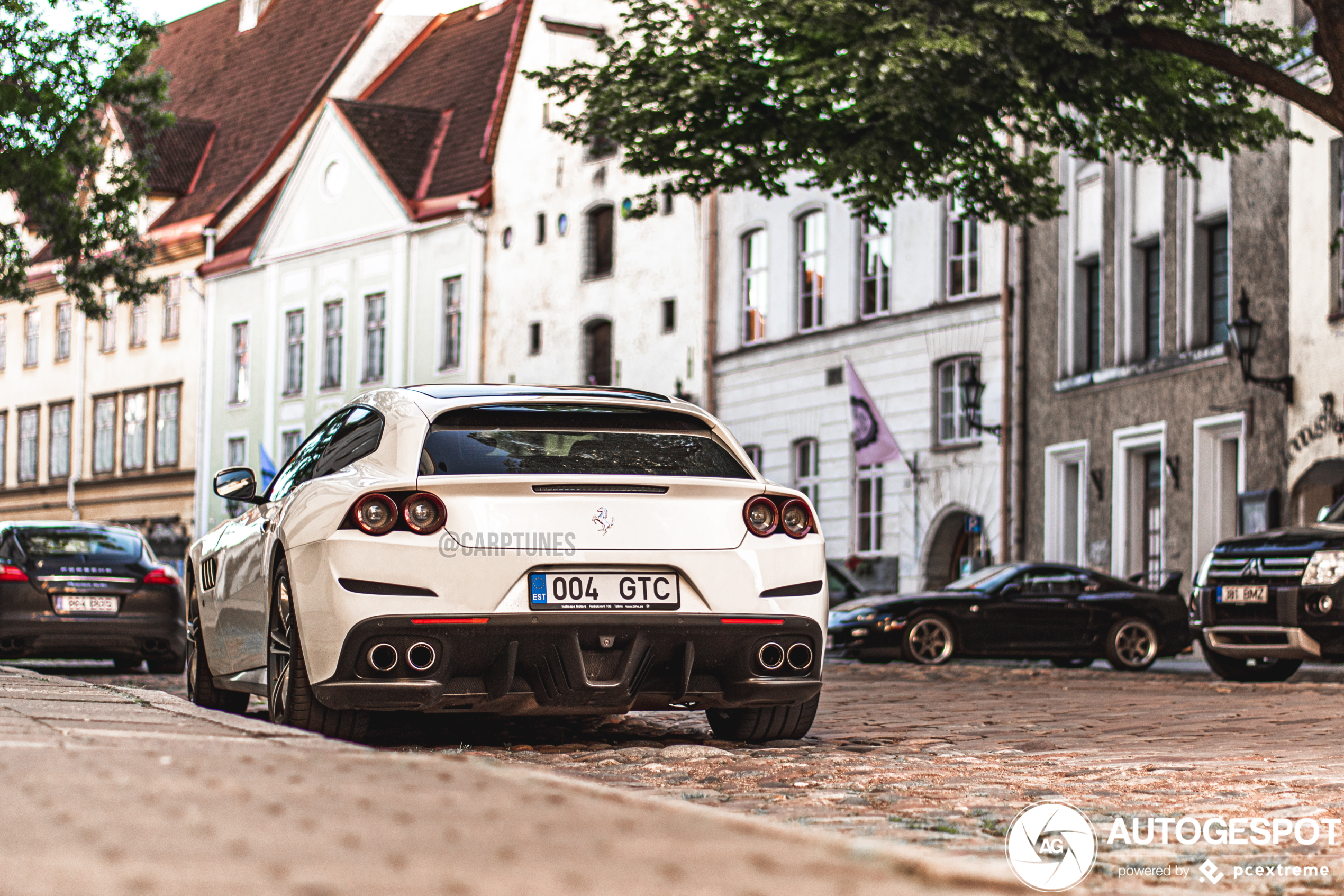 Ferrari GTC4Lusso