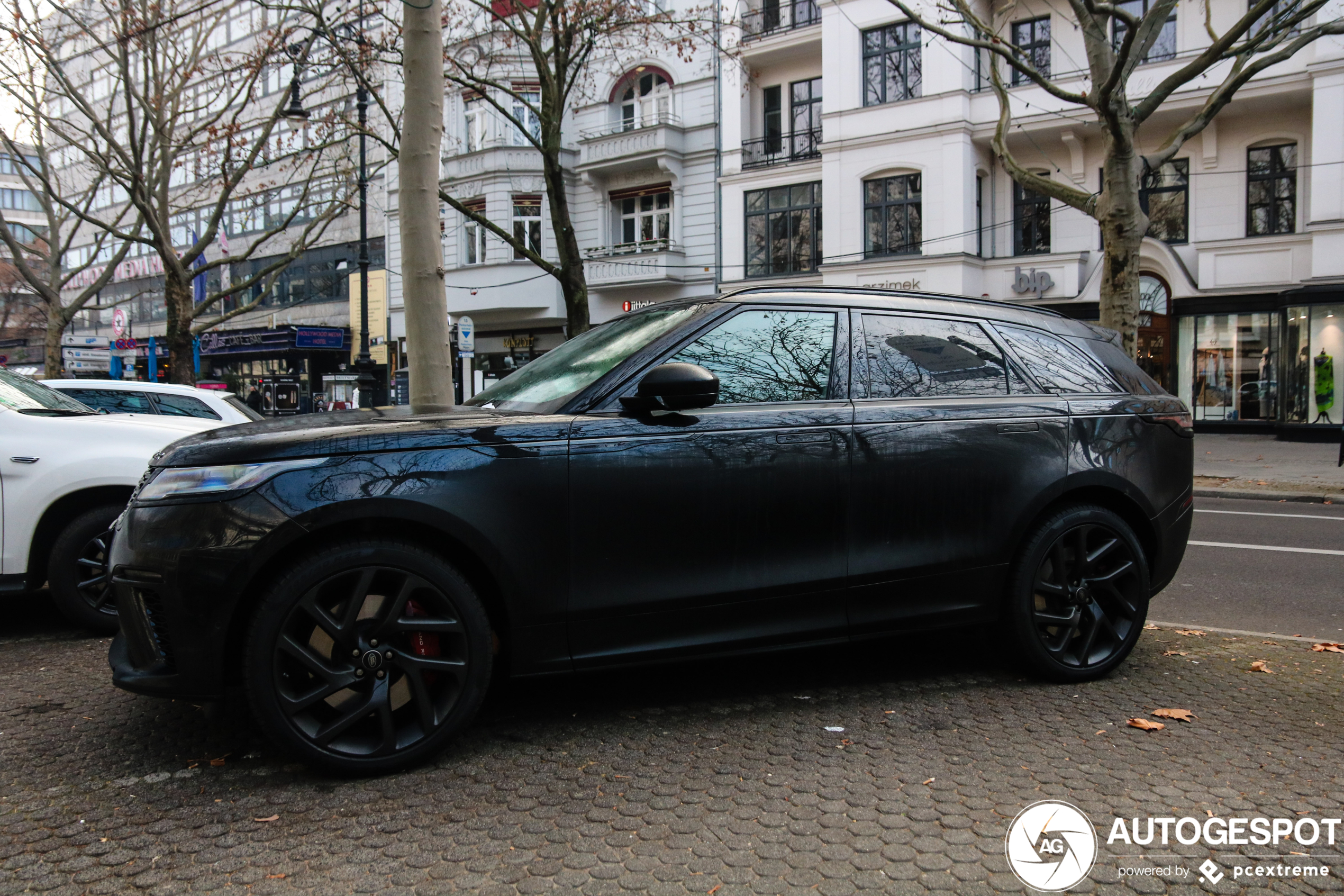 Land Rover Range Rover Velar SVAutobiography