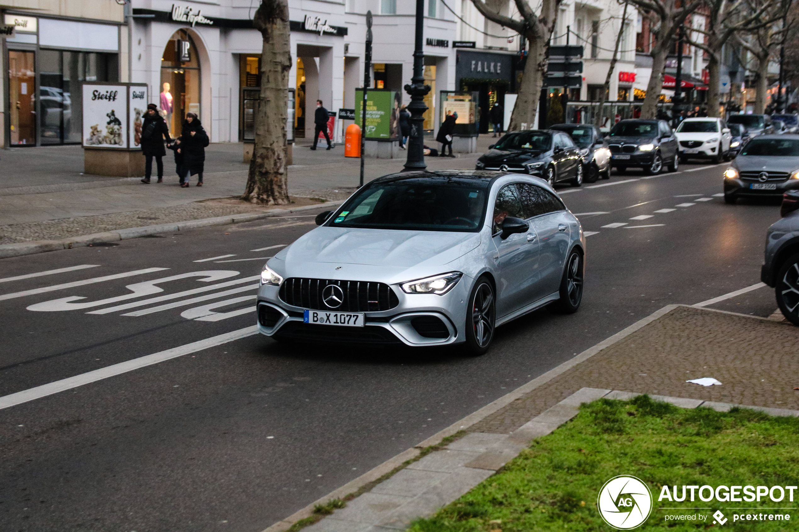 Mercedes-AMG CLA 45 S Shooting Brake X118