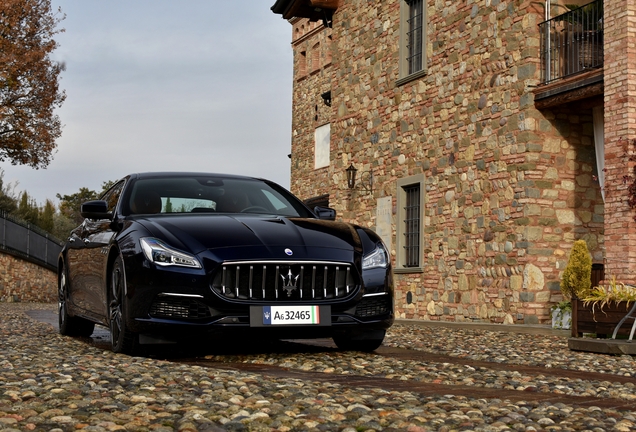 Maserati Quattroporte S Q4 GranLusso 2021