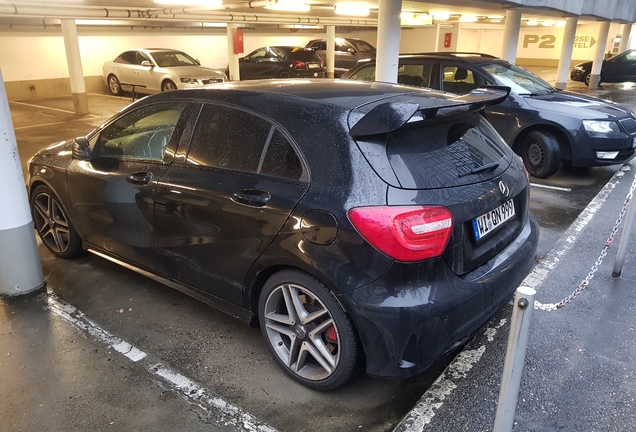 Mercedes-Benz A 45 AMG