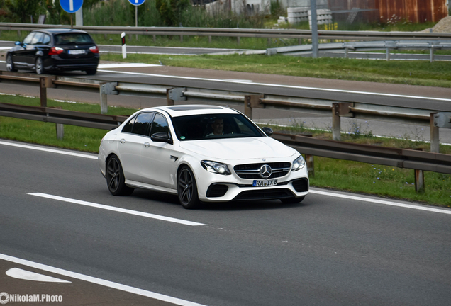 Mercedes-AMG E 63 S W213