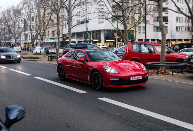 Porsche 971 Panamera GTS MkI