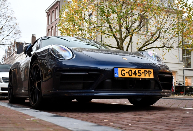 Porsche 992 Carrera 4S Cabriolet