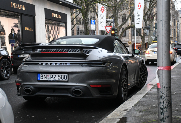 Porsche 992 Turbo Cabriolet