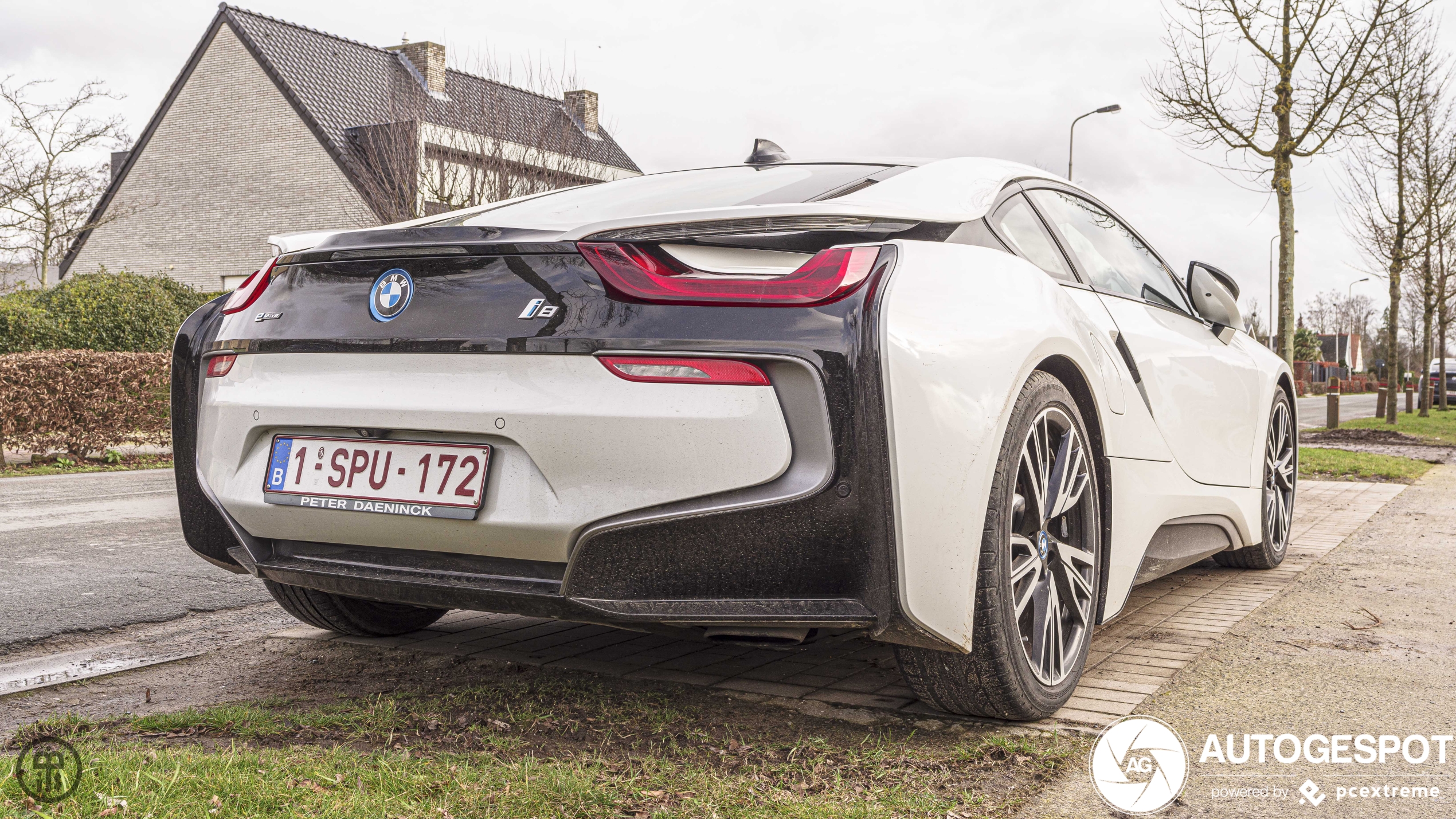 BMW i8