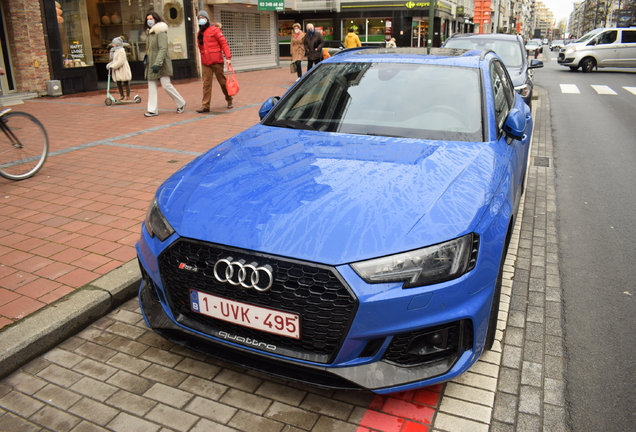 Audi RS4 Avant B9