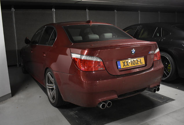 BMW M5 E60 2007