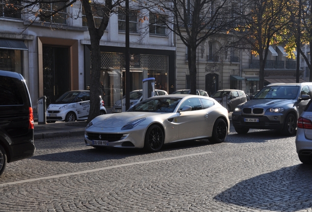 Ferrari FF