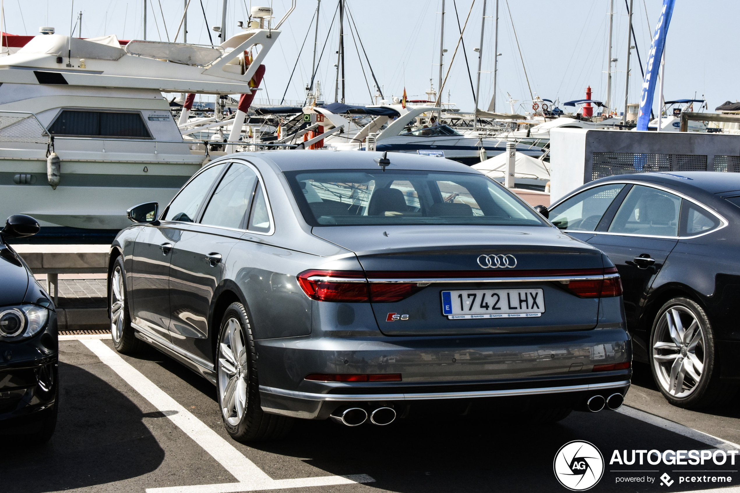 Audi S8 D5